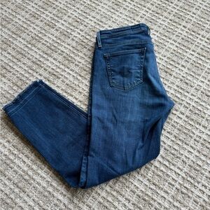 AG Mid Rise Slim Straight Capri 28